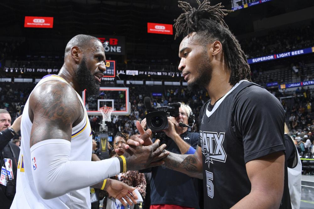 因手球无效 因手球无效