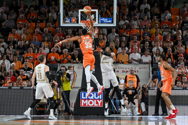 打法日趋成 打法日趋成