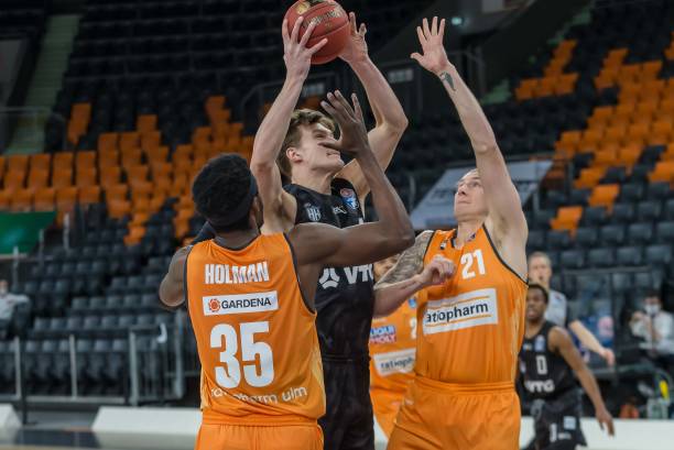 他在比赛中 他在比赛中