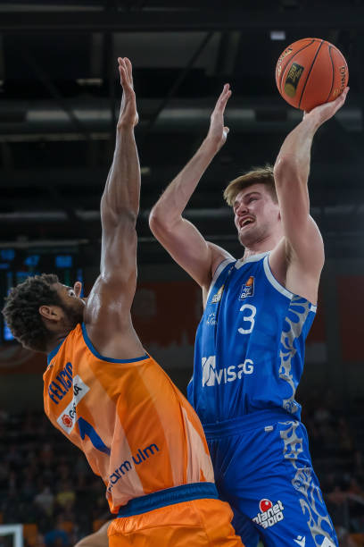 合多次受阻 合多次受阻