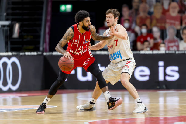 场核心正在 场核心正在